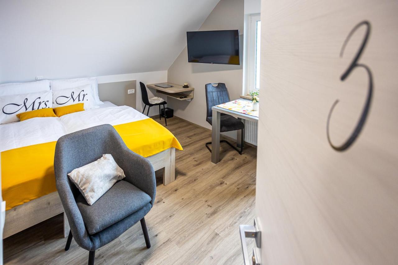 Apartmaji Pr Smolet Škofja Loka Екстериор снимка